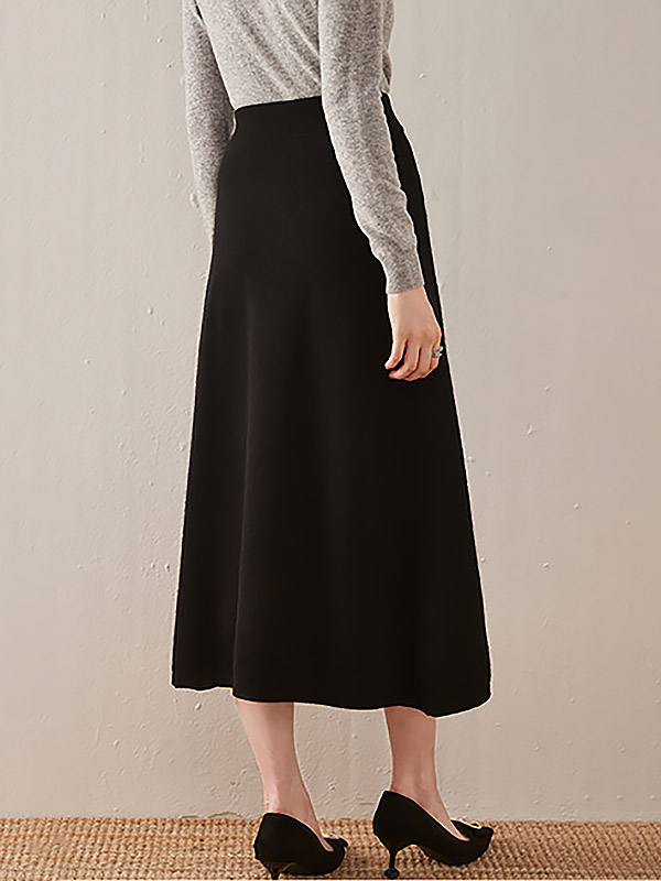 Black Soft Cashmere Maxi Knitted Skirts