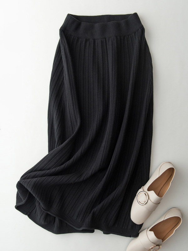 Black Skin-friendly Loose Knit Skirts