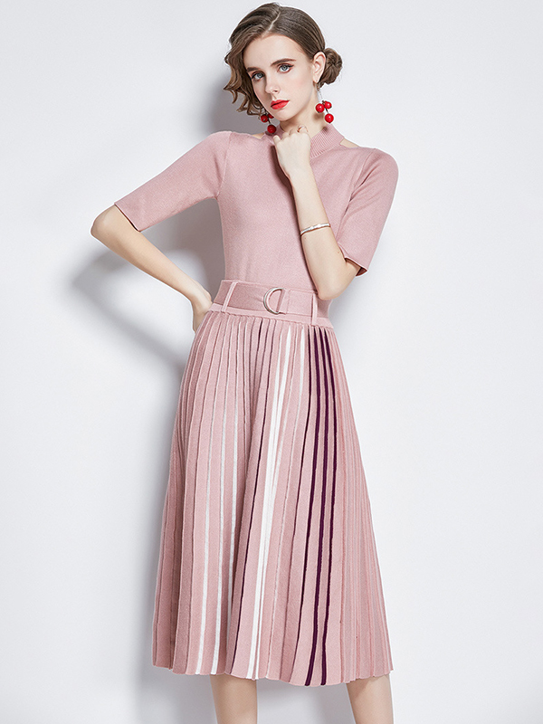 Pink Cutout Shoulder Knit Pleated Midi Dress