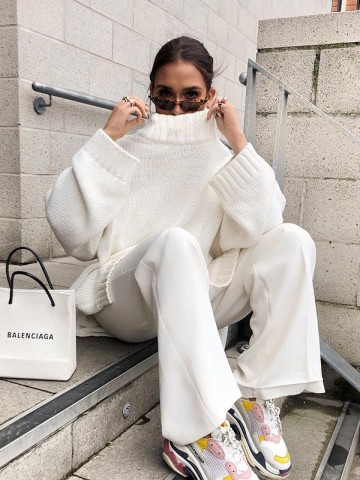 White Loose Oversize Long-sleeved Autumn And Winter Sweater
