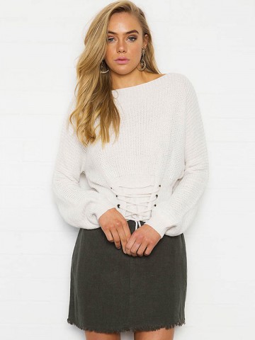 White Fashion Round Neck Waistband Knitted Sweater